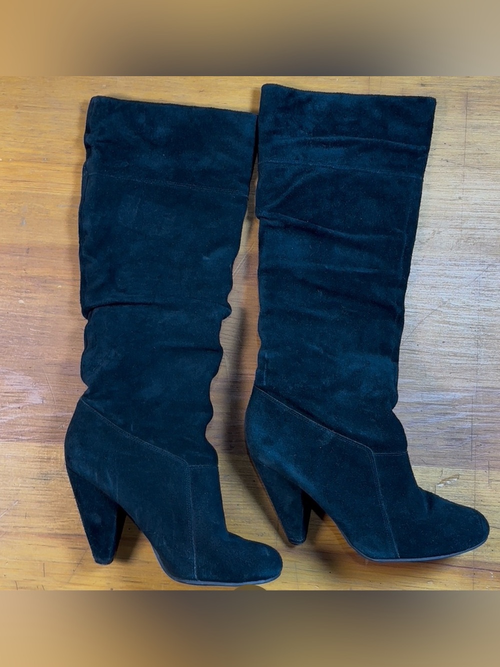 Jessica Simpson Womens 6.5
Angie Slouch Boots Black Suede
Cone Heel Preppy Chic